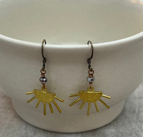 Sunshine Rays Earrings Pyrite