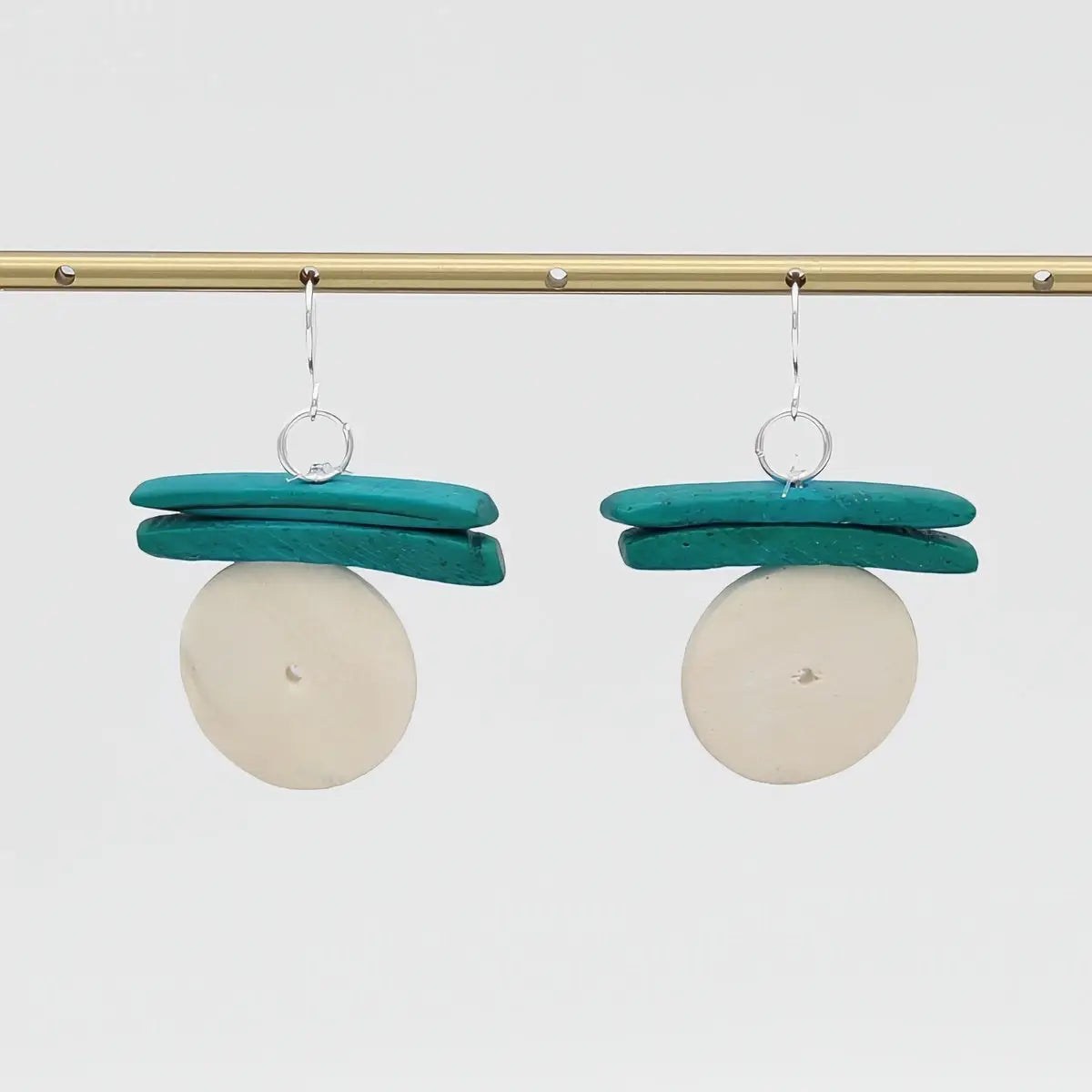 White Billie Earrings