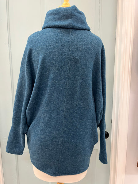 Lagoon Crossover Top