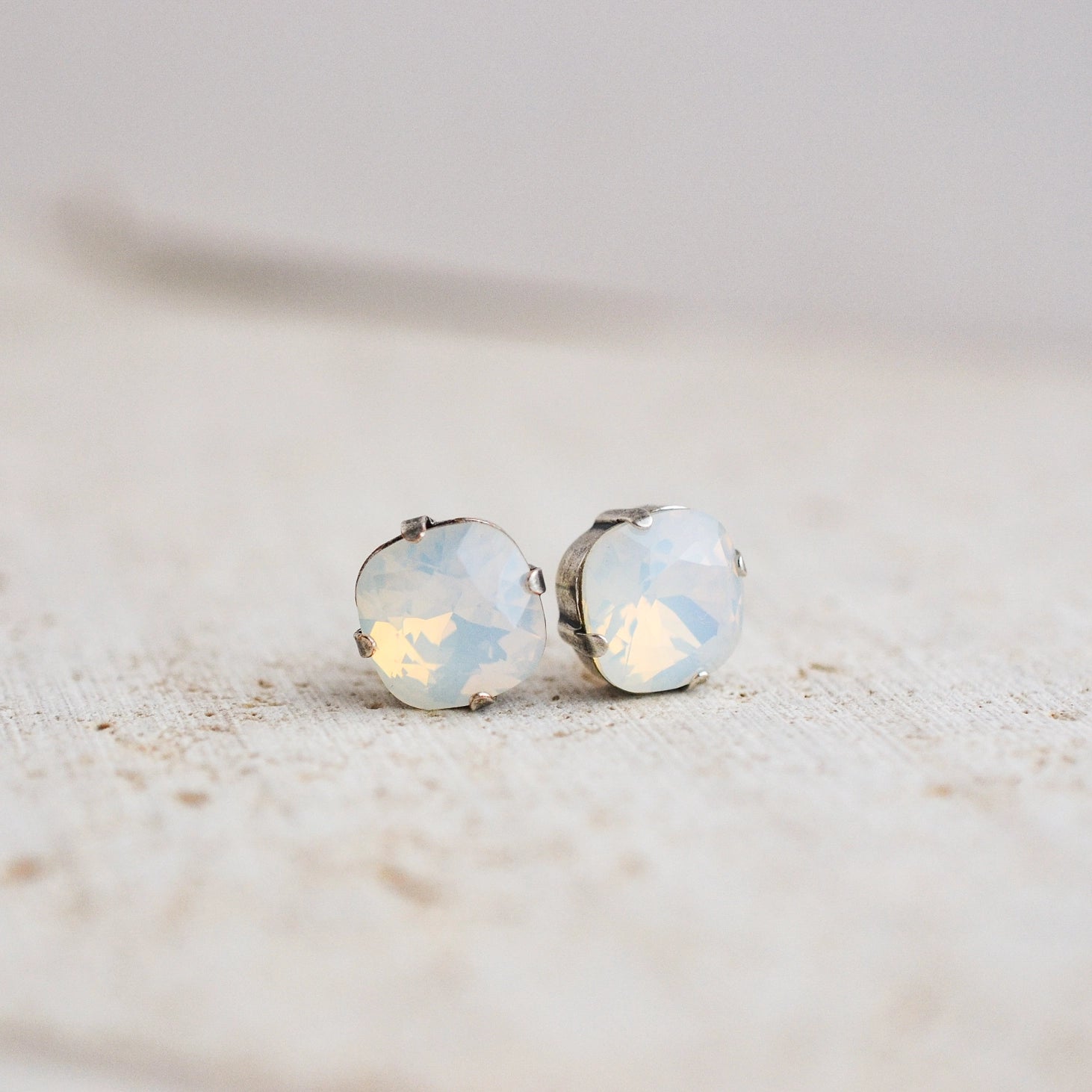 Steph Earrings White Opal