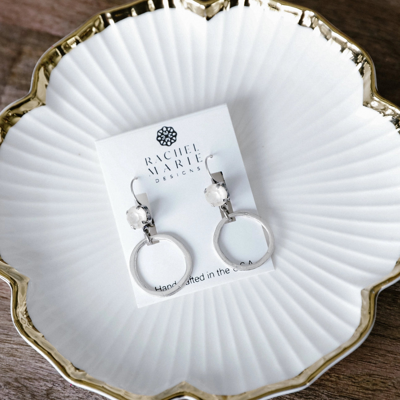 Laurel Earrings Linen