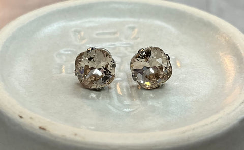 Sadie Earrings Light Silk