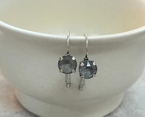 Jess Earrings Dark Grey Ignite