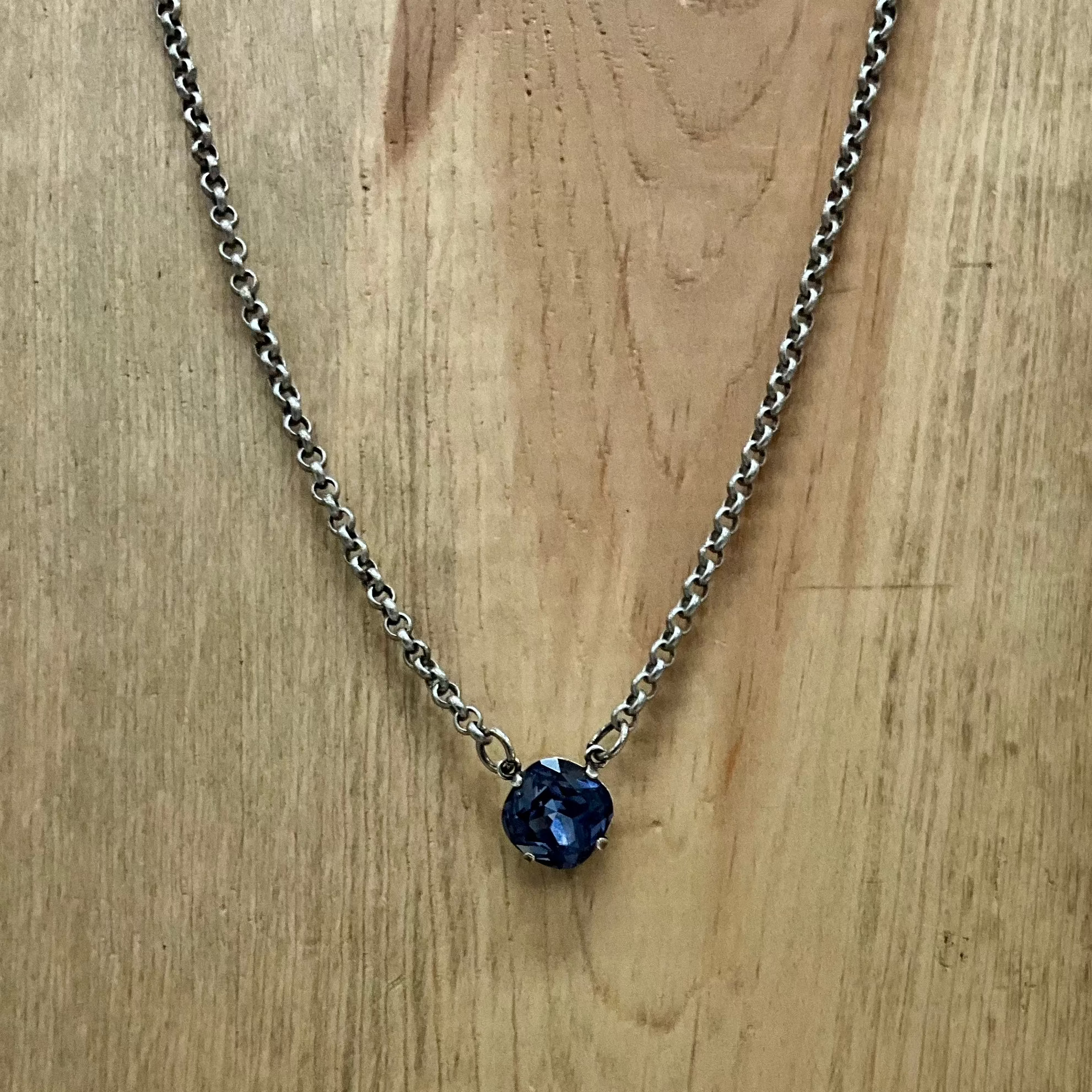Tempo Necklace Tanzanite