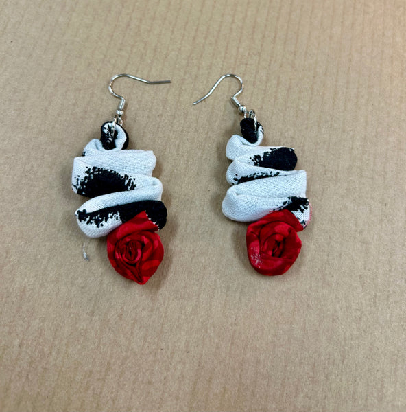 Zig Zag Black & Red Earrings