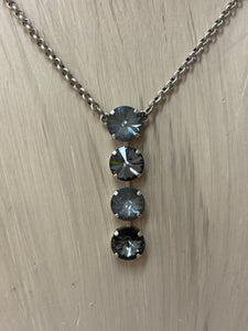 Karen Necklace Greys