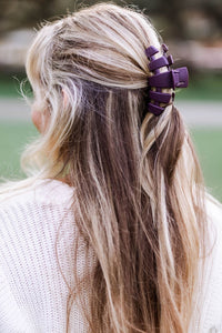 Burgundy Bliss Clip