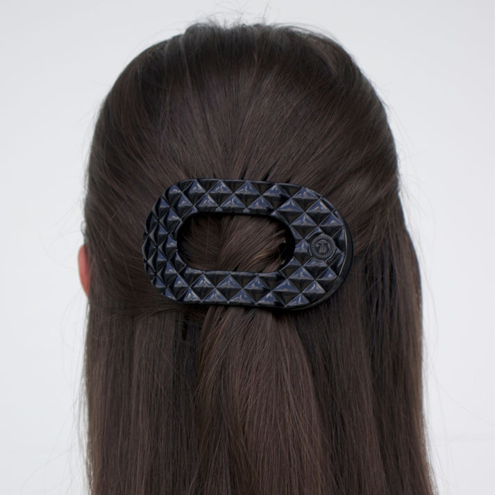 Black Quilted Flat Clip
