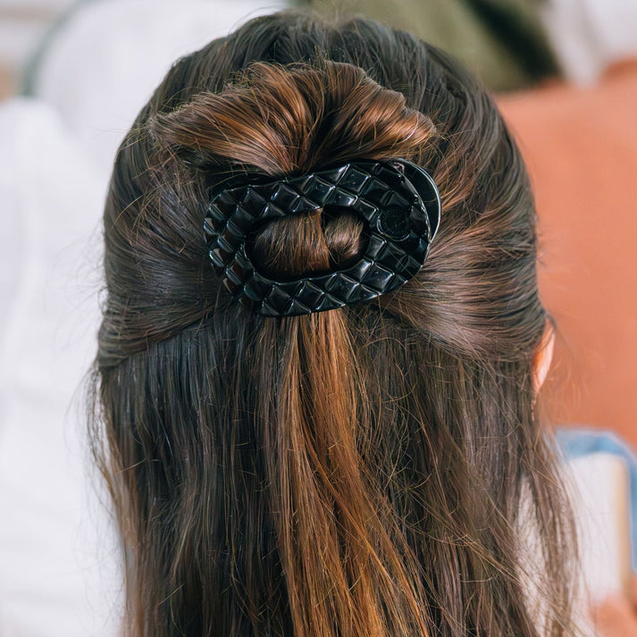 Black Quilted Flat Clip