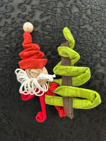Santa & Tree Pin