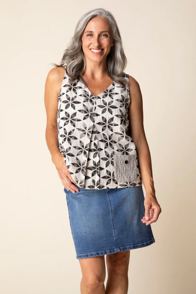 Crinkle Crepe Floral Pleat Top