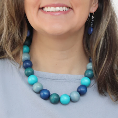 Shades Of Blue Faye Choker
