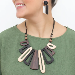 Boho Brown Bloom Necklace