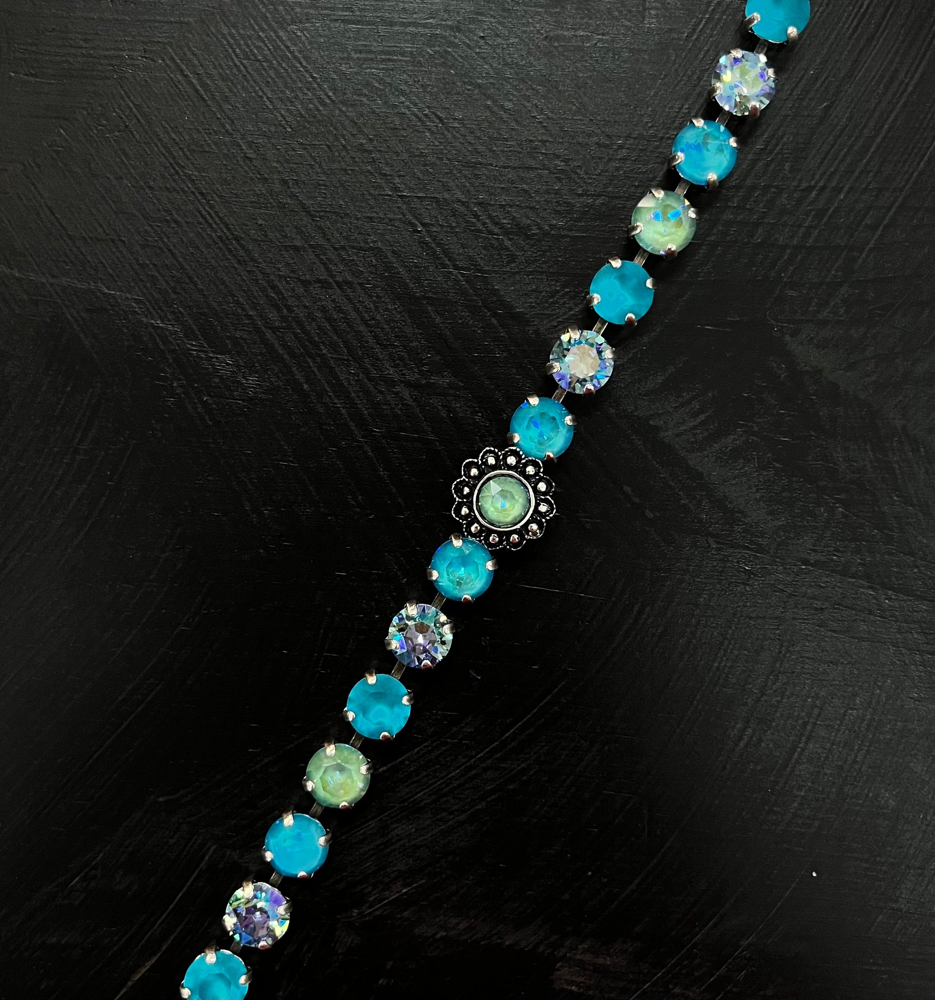Blossom Bracelet Cancun