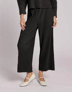 Vivian Plisse Pant