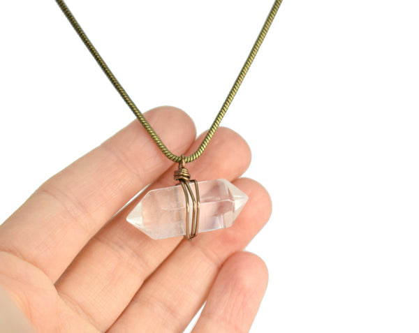 Double Pointed Crystal Necklace